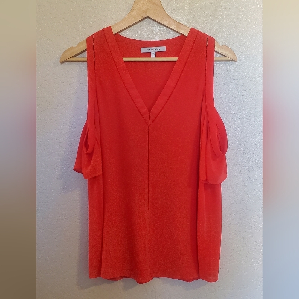 5/$25 Naked Zebra V-Neck Cold Shoulder Blouse In Marmalade Red V Neck Top